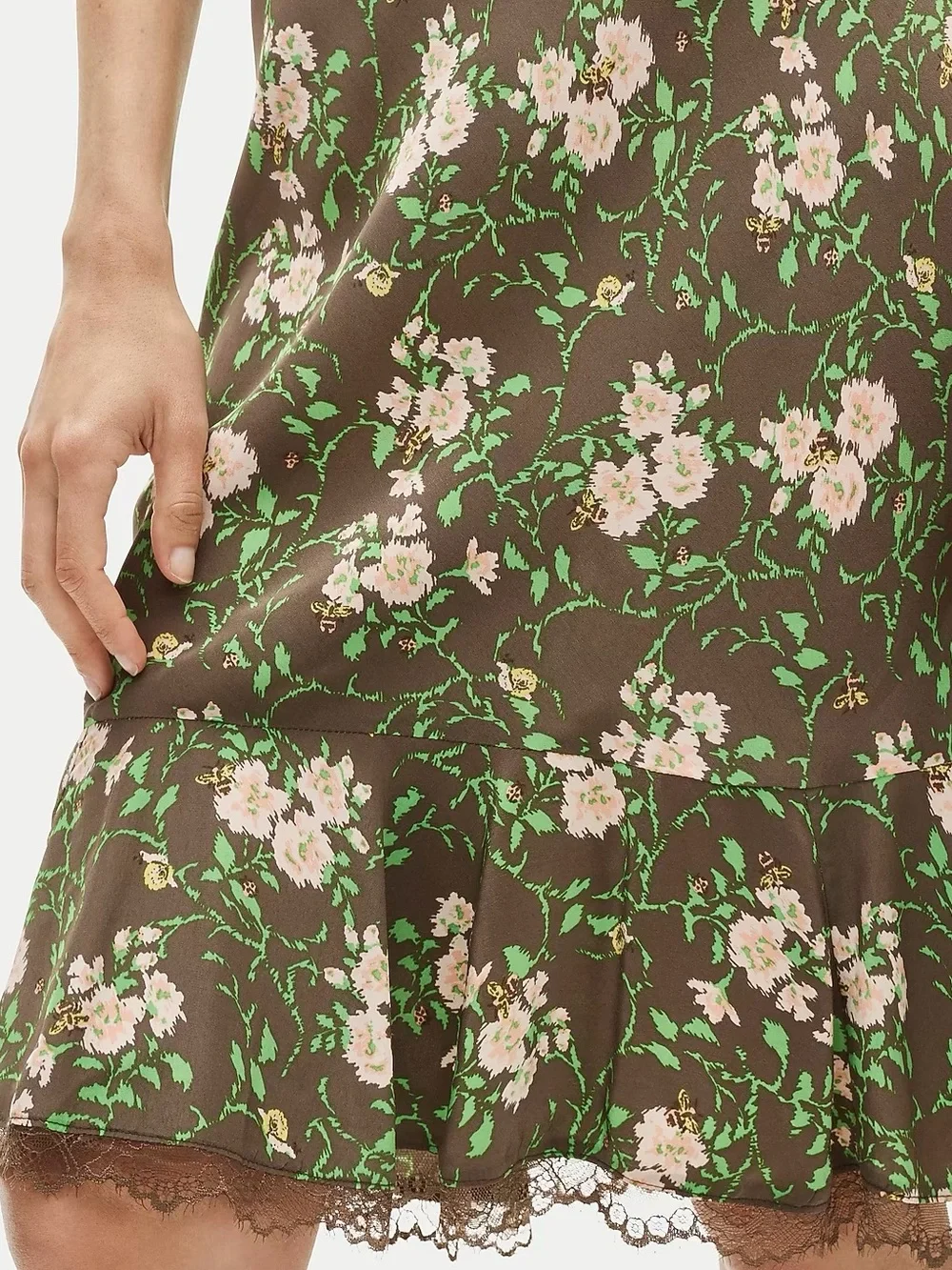 NWT J.Crew Slip skirt in Honeybee Floral Print in Peppercorn Green